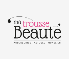 cosmétique, parfum et accessoires beauté
